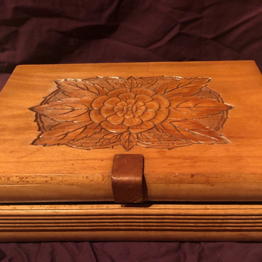 Vintage and very rare 1940’s Art Deco handcarved cherry/mahogany jewelry box.